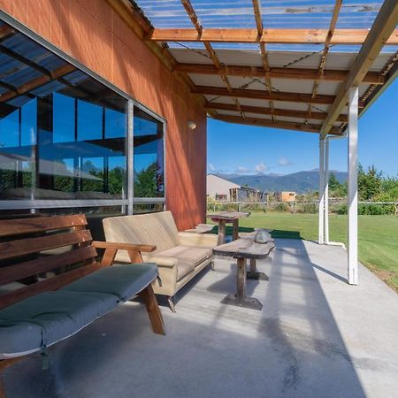 Ostello Bob & Maxines Backpackers Te Anau Esterno foto