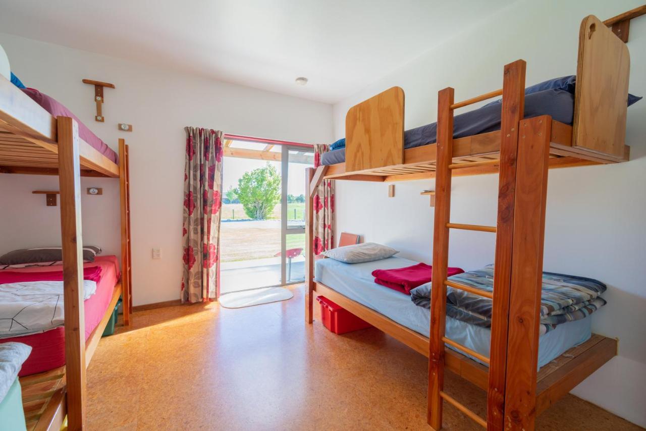 Ostello Bob & Maxines Backpackers Te Anau Esterno foto